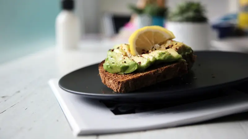 Tostada de aguacate